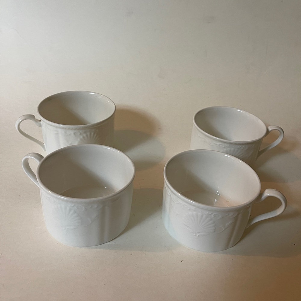 Vintage Mikasa Hampton Bay Flat Cup Embossed Shell Pattern White Set of 4